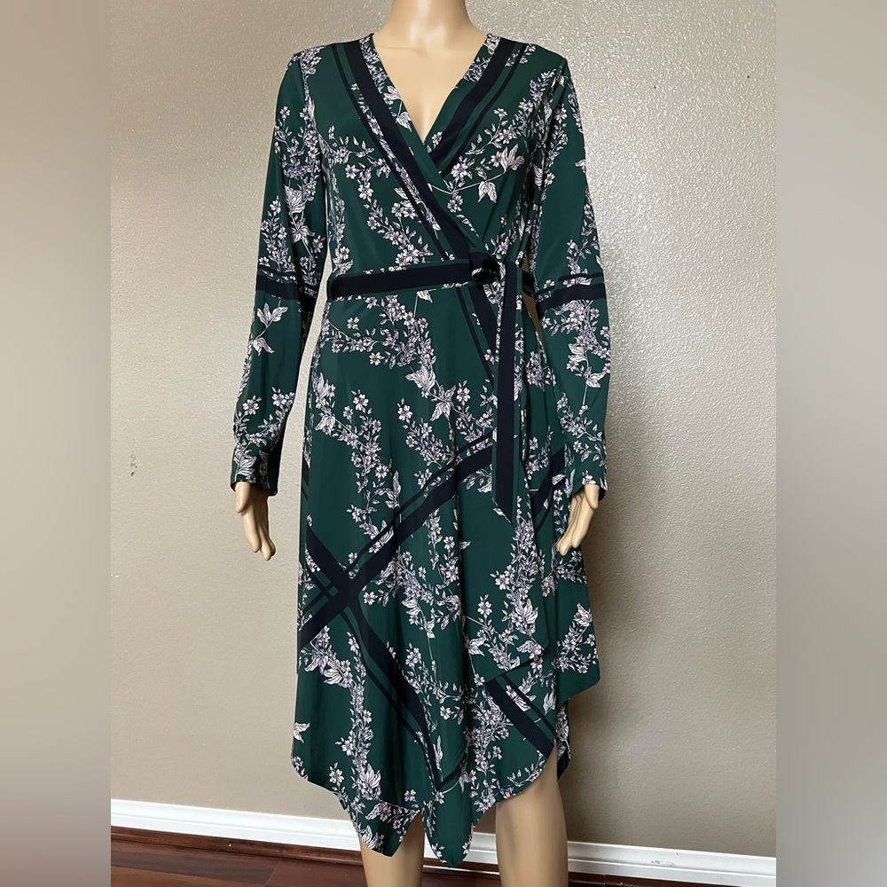 BCBG Maxazria Wrap Dress Size Small